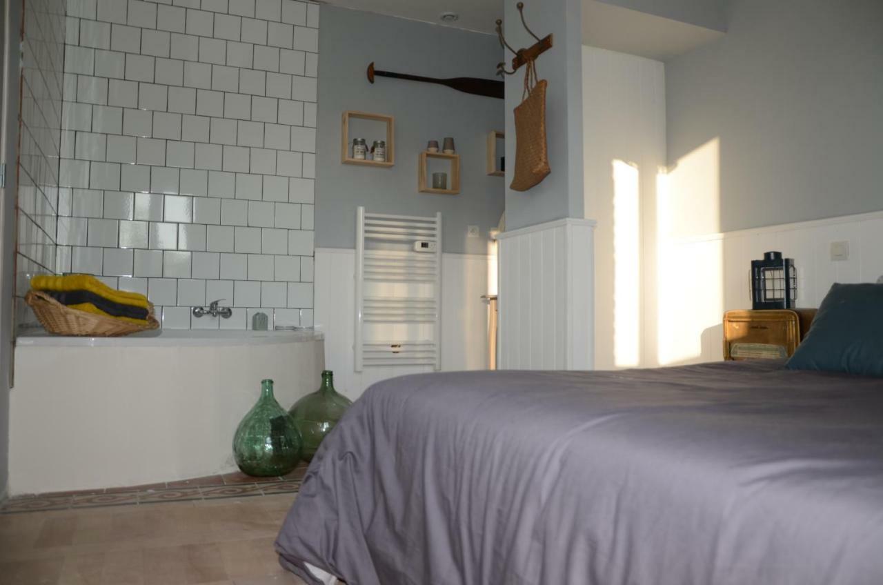 Le Clos Charmaine